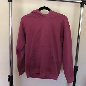 Woman’s Lululemon sweatshirt